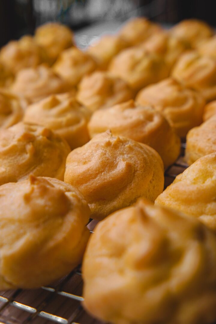 A closeup look at the freshly baked food in golden brown color.